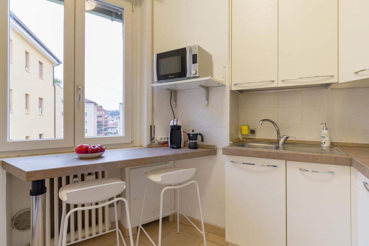 Casagiulietta Apartment เวโรนา ภายนอก รูปภาพ