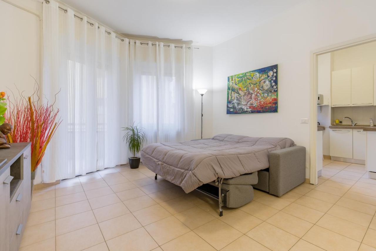 Casagiulietta Apartment เวโรนา ภายนอก รูปภาพ